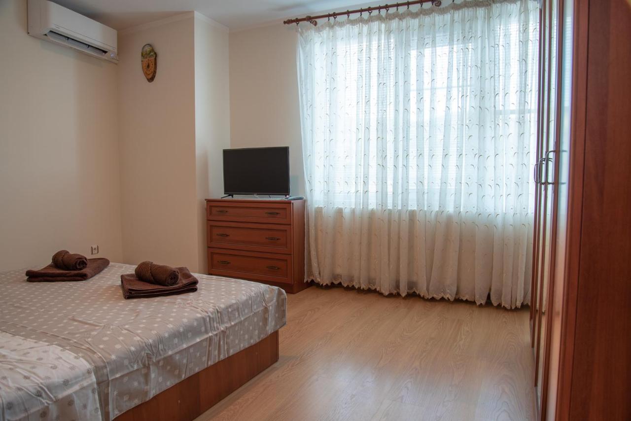 Apartment Veda Veliko Tŭrnovo Exterior photo